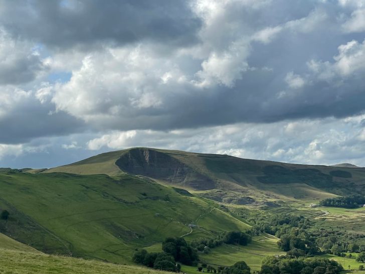 129 Peak District Mountains & Hills: ⛰️ Highest Order
