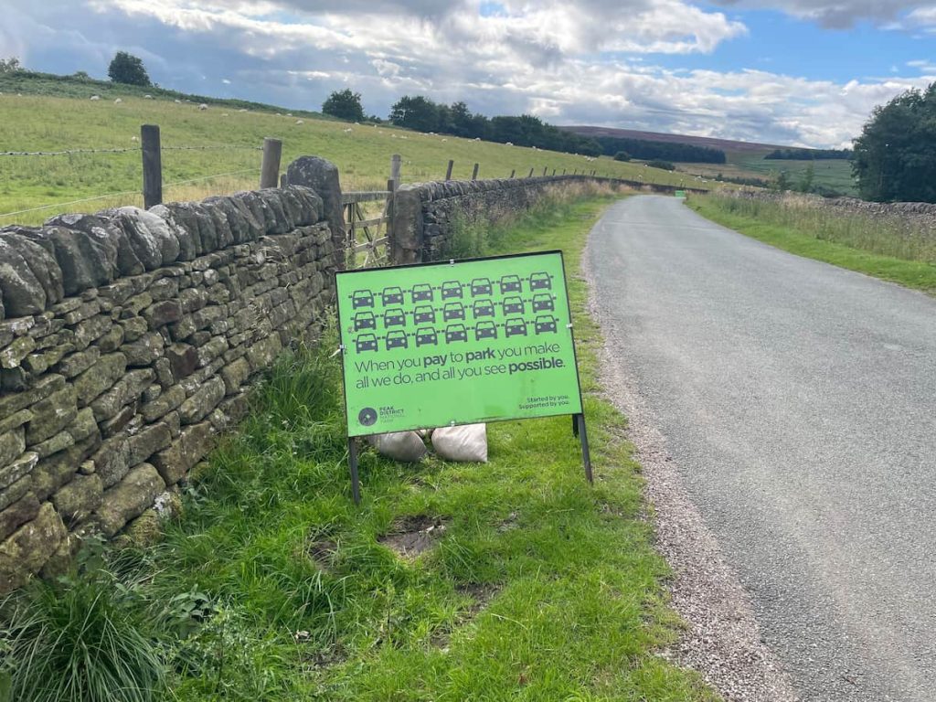 laybys and roadside parking at stanage edge warning sign.jpg