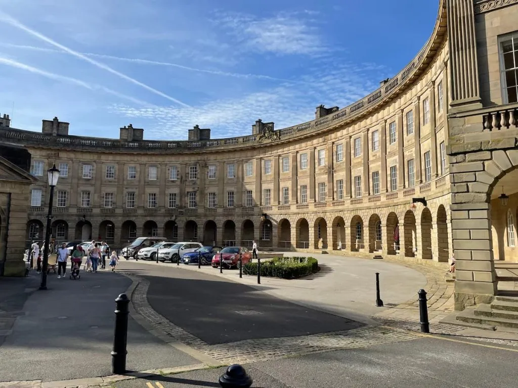 the cresent buxton