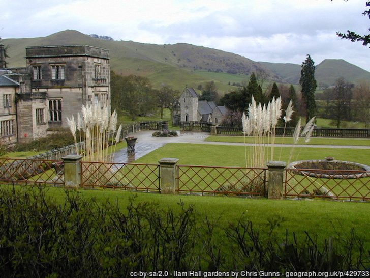 Best Peak District Youth Hostels: YHA & Bunkhouses