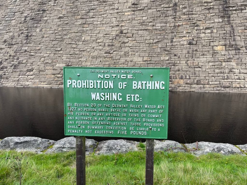 prohibition of bathing and washing sign