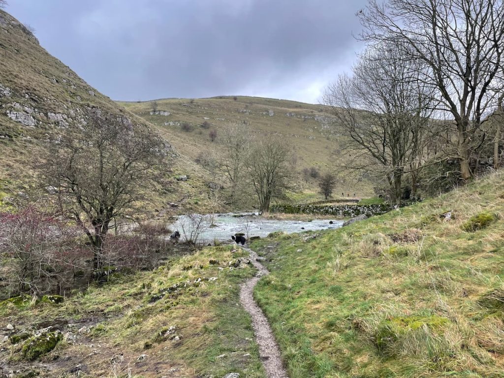 path leading up to the river lathkill
