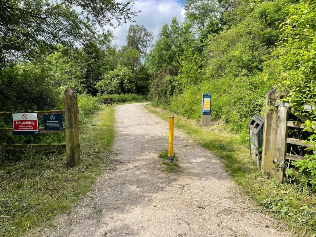 Oldfield Lane along carsington water