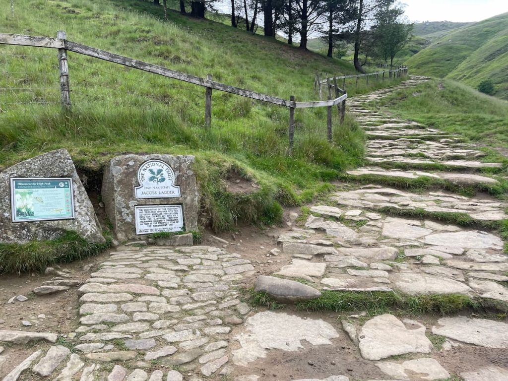 jacobs ladder stair section of walk - peak district