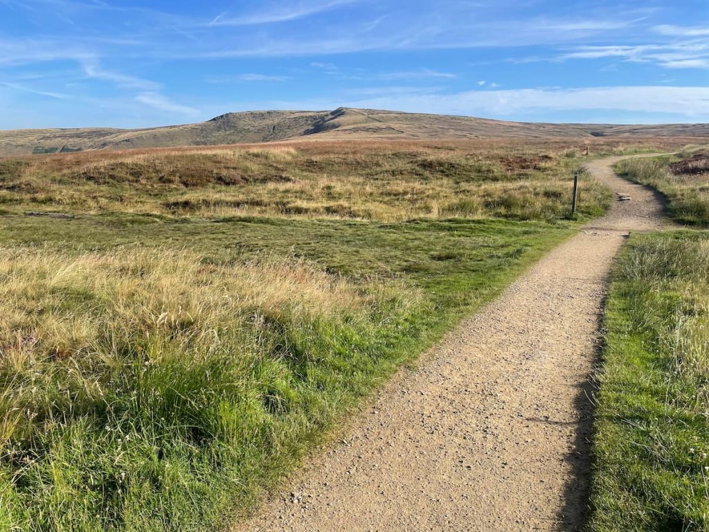 b29 walk path turning left at doctors gate
